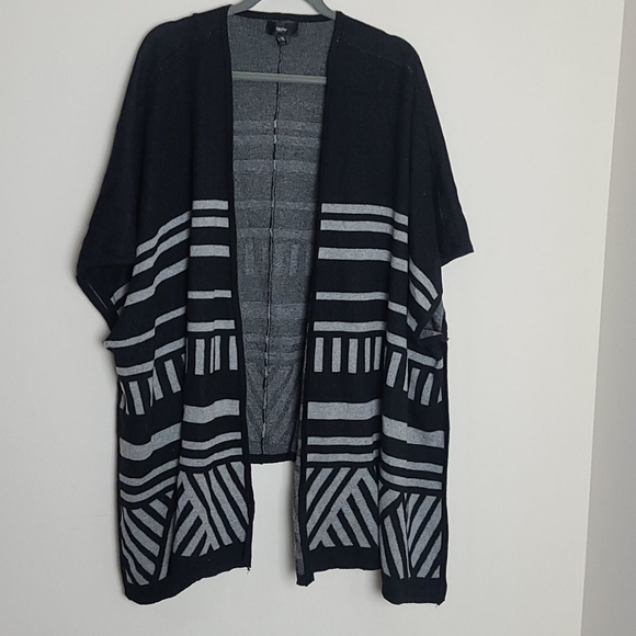 Mossimo black and gray sweater poncho - Picture 1 of 8
